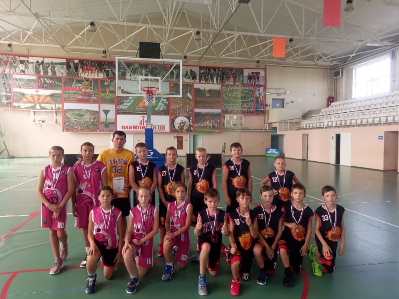 Славянские баскетболисты заняли третье место